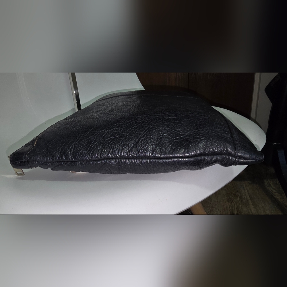 ××× SOLD ××× Balenciaga Classic Clip Clutch - Picture 8 of 15